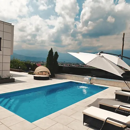 Cube - & Pool * Bihać